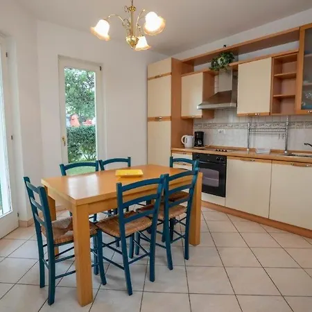 Chiara * Albarella Island