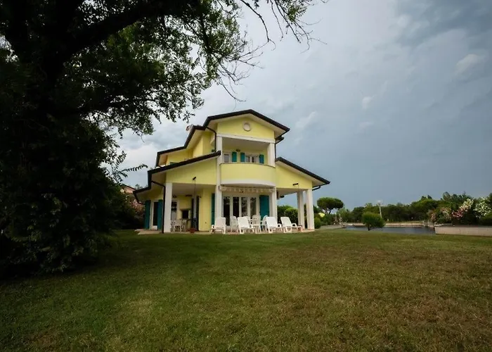 Villa Chiara Albarella Island